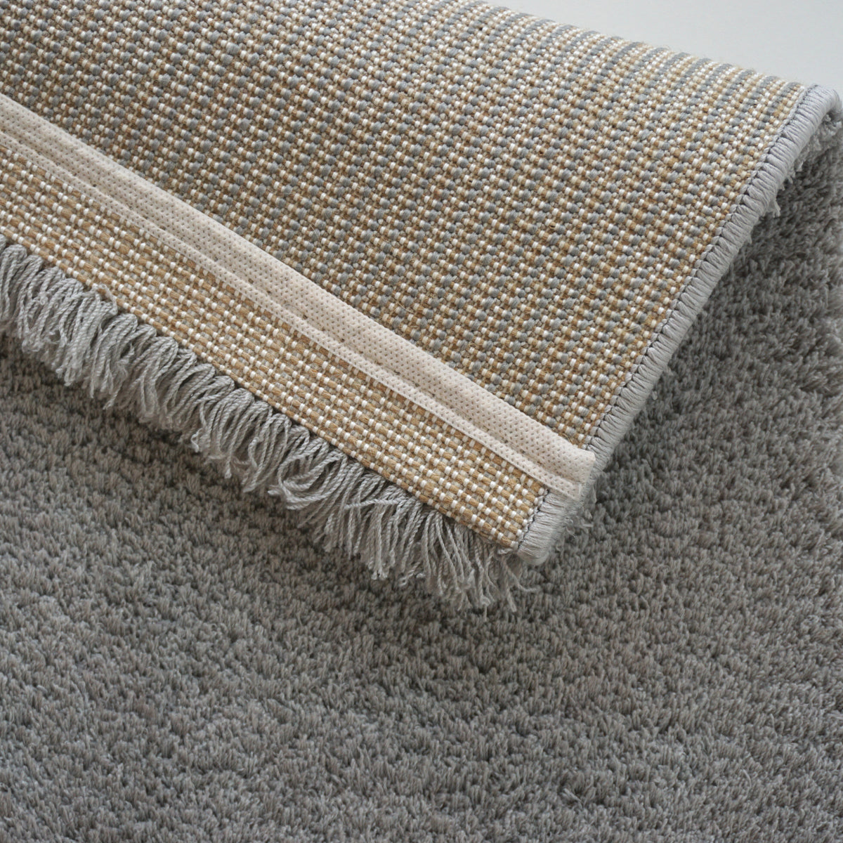 Salerno – D 200 C 042 – hellgrau – moderner Teppich mit flauschiger Haptik – 5 Größen