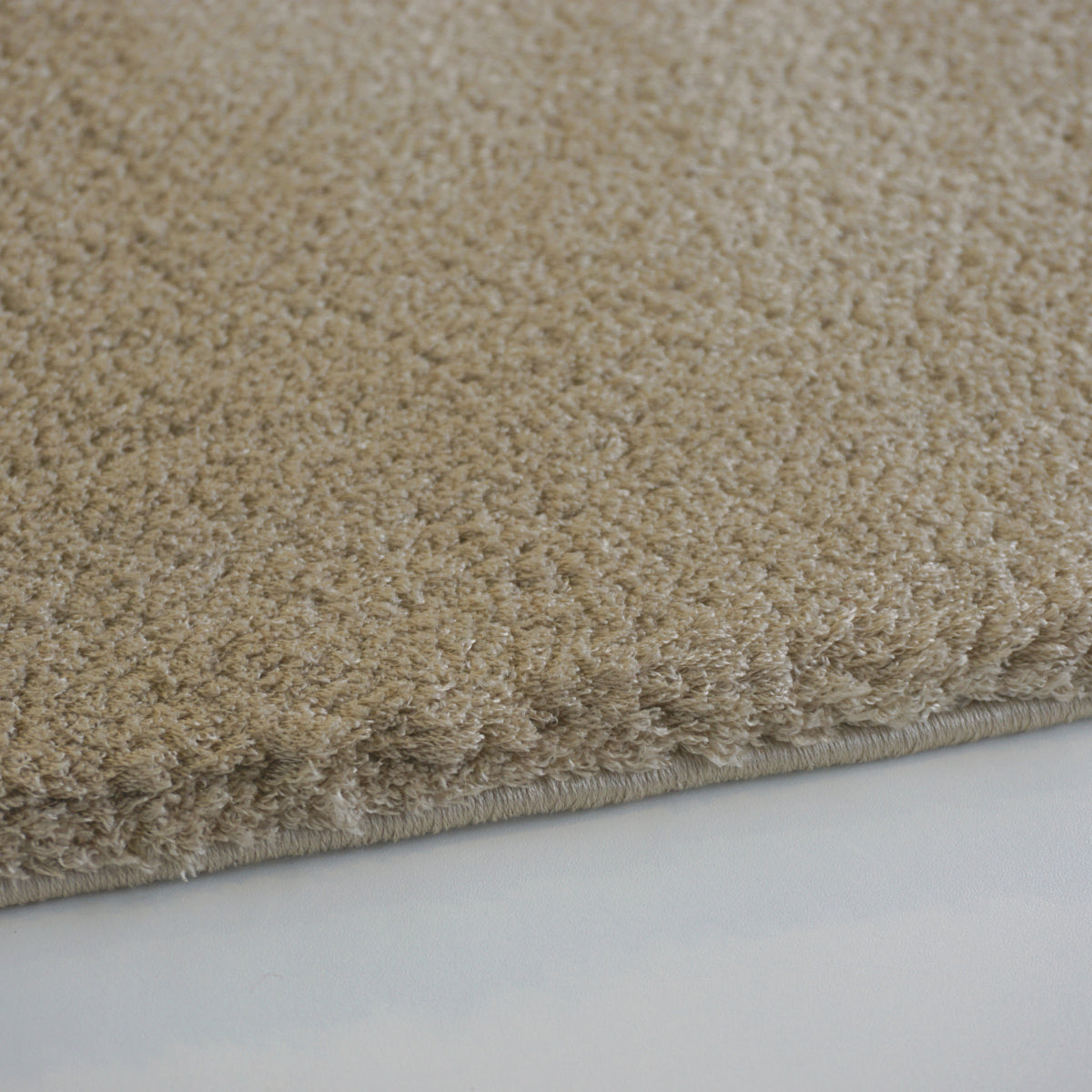 Salerno – D 200 C 062 – hellbraun– moderner Teppich mit flauschiger Haptik – 5 Größen