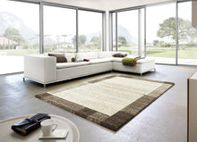 Laden Sie das Bild in den Galerie-Viewer, Samoa Bordüre braun – 6870 152 060 – Web-Teppich von ASTRA – Hochflor – 5 Größen