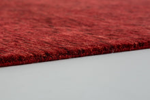 Laden Sie das Bild in den Galerie-Viewer, Barolo – 6677 200 010-WM -  rot – edler Woll-Teppich, leicht meliert, 5 elegante Farben – nach Maß